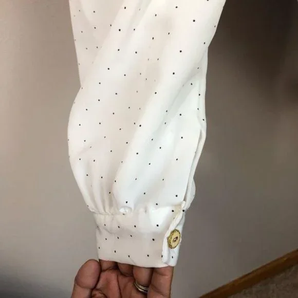 Sam Hua Korean Large polka dot lace collared blouse - Picture 7 of 8